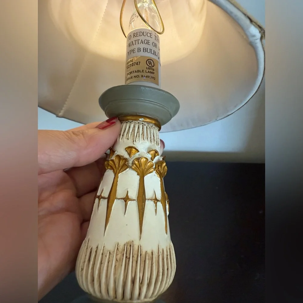 Mid century modern Mini Accent art table lamp petite vanity light dresser VTG 9”